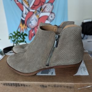 Lucky Brand ankle booties
